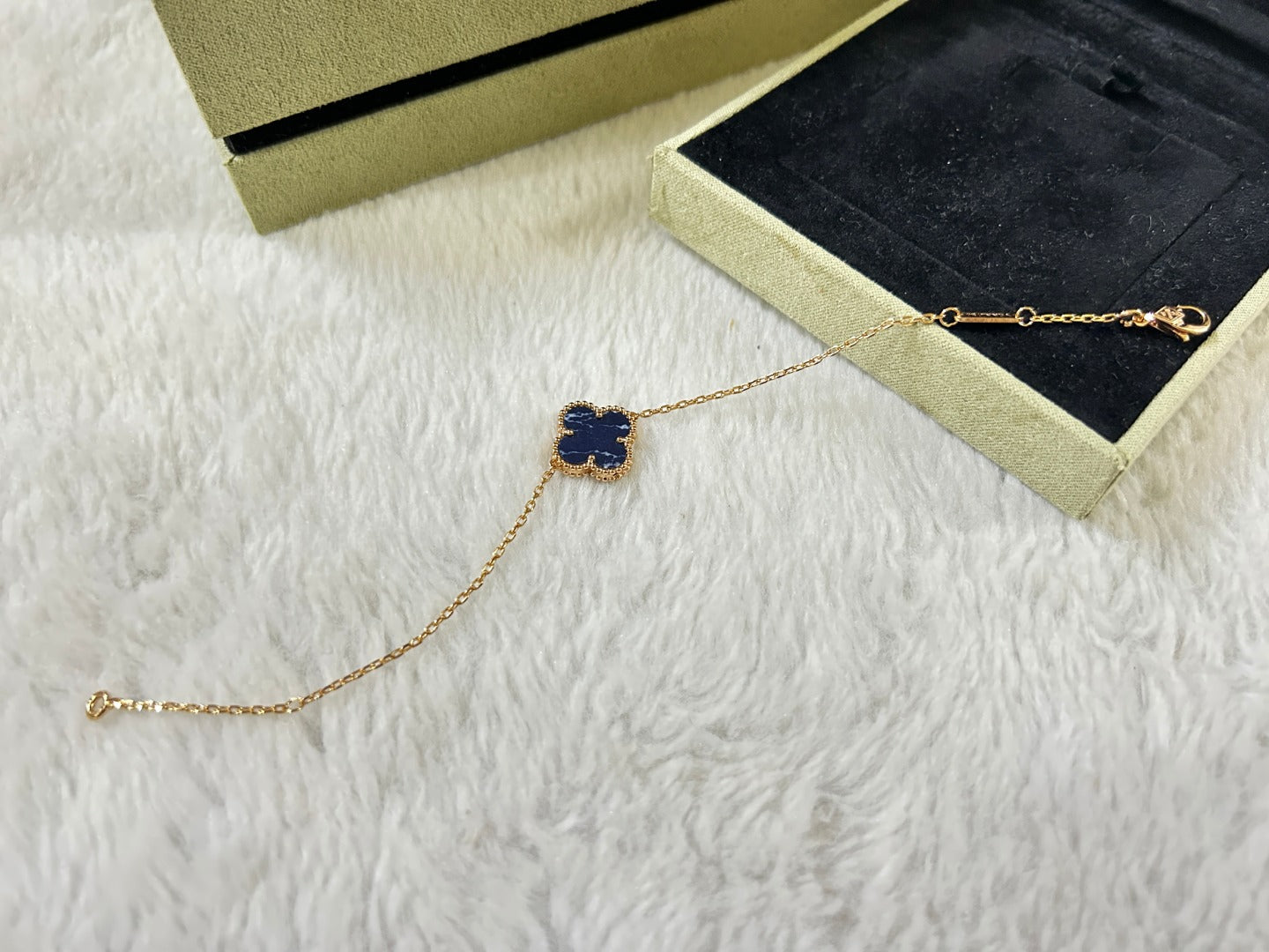 [Clover Jewelry]CLOVER 1 MOTIF PIETERSITE BRACELET