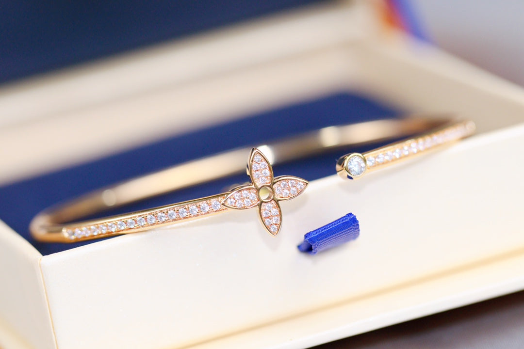 [Clover Jewelry]IDYLLE PINK GOLD OPEN BRACELET DIAMOND PAVED