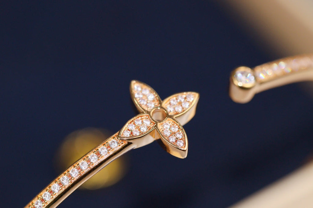 [Clover Jewelry]IDYLLE PINK GOLD OPEN BRACELET DIAMOND PAVED