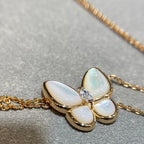 [Clover Jewelry]BUTTERFLY MOP DIAMOND NECKLACE