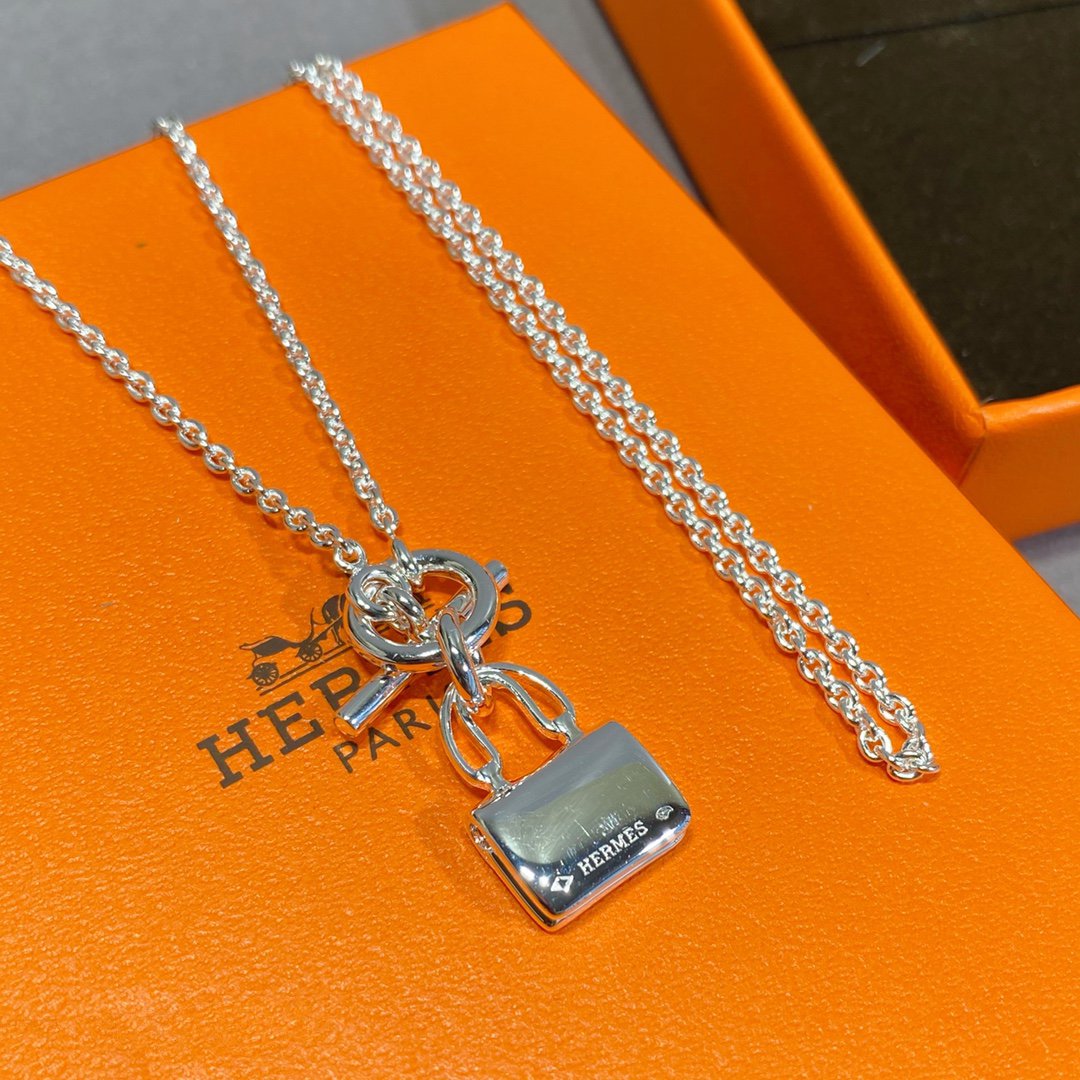 [Clover Jewelry]CONSTANCE PEDANT SILVER NECKLACE