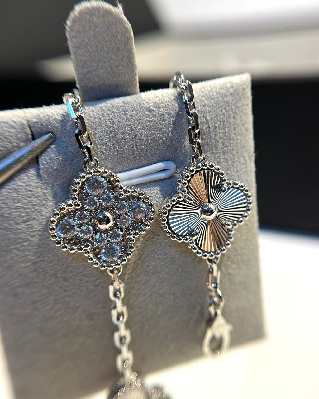 [Clover Jewelry]CLOVER 5 MOTIF SILVER DIAMOND BRACELET