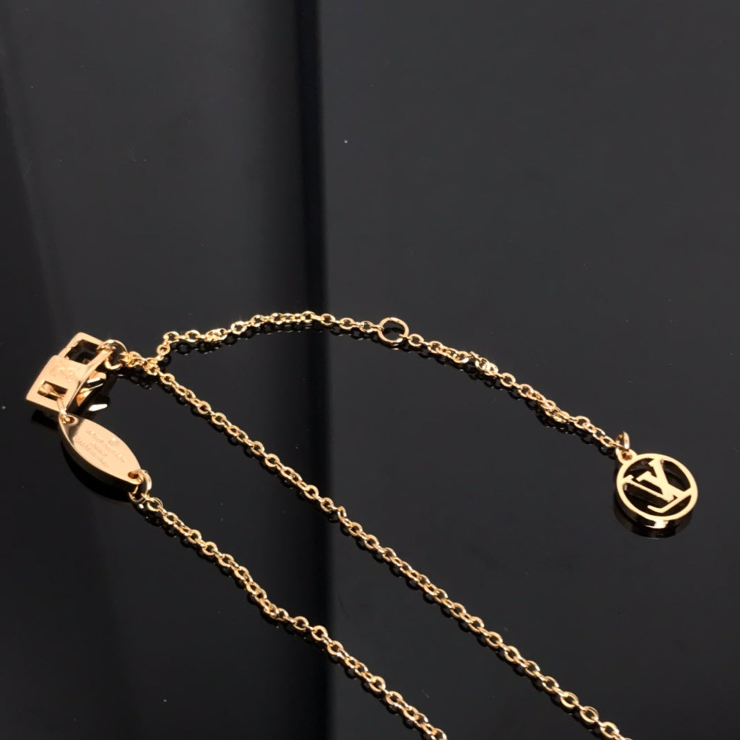 [Clover Jewelry]COLOR BLOSSOM PINK MOP SUN GOLD NECKLACE