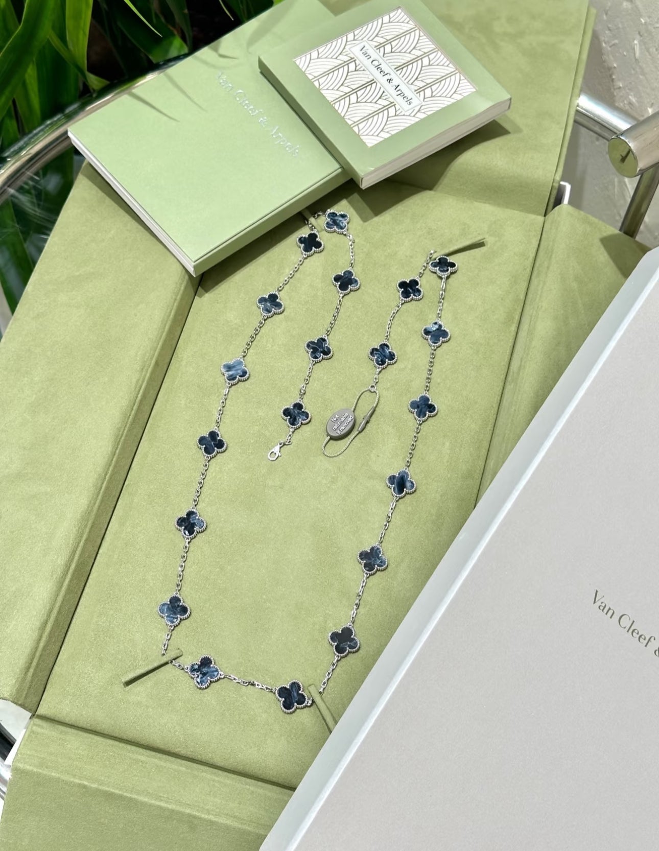 [Clover Jewelry]CLOVER 20 MOTIFS BIDE STONE NECKLACE