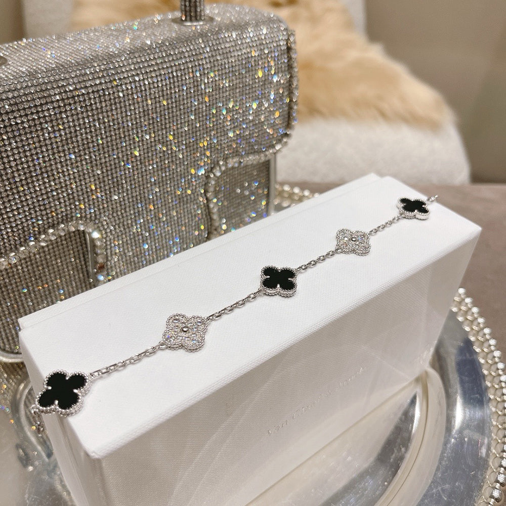 [Clover Jewelry]CLOVER 5 MOTIF ONYXS DIAMOND BRACELET SILVER