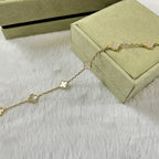 [Clover Schmuck]KLEEBRETT 6 MOTIV WEISSER PERLMUTT-ARMBAND