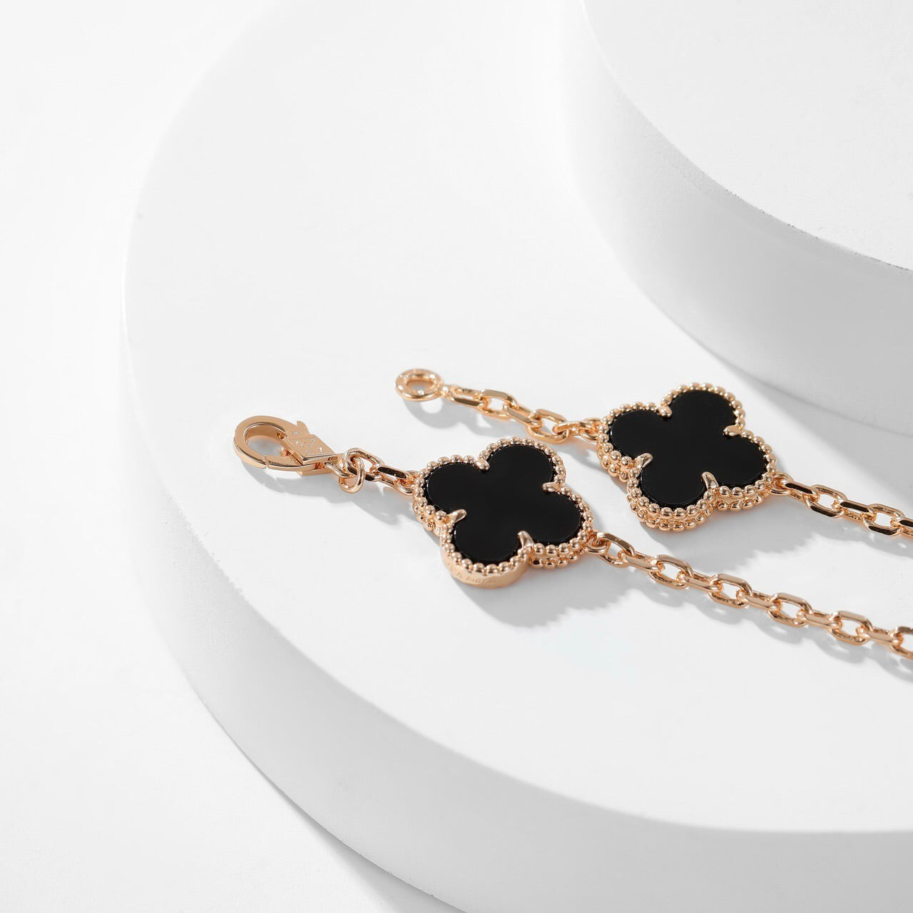 [Clover Jewelry]CLOVERS THE 10-MOTIFS ONYX NECKLACE