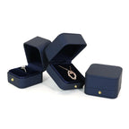 HOCHWERTIGE SCHMUCKGESCHENKBOX AUS PU-LEDER (OHNE LOGO)