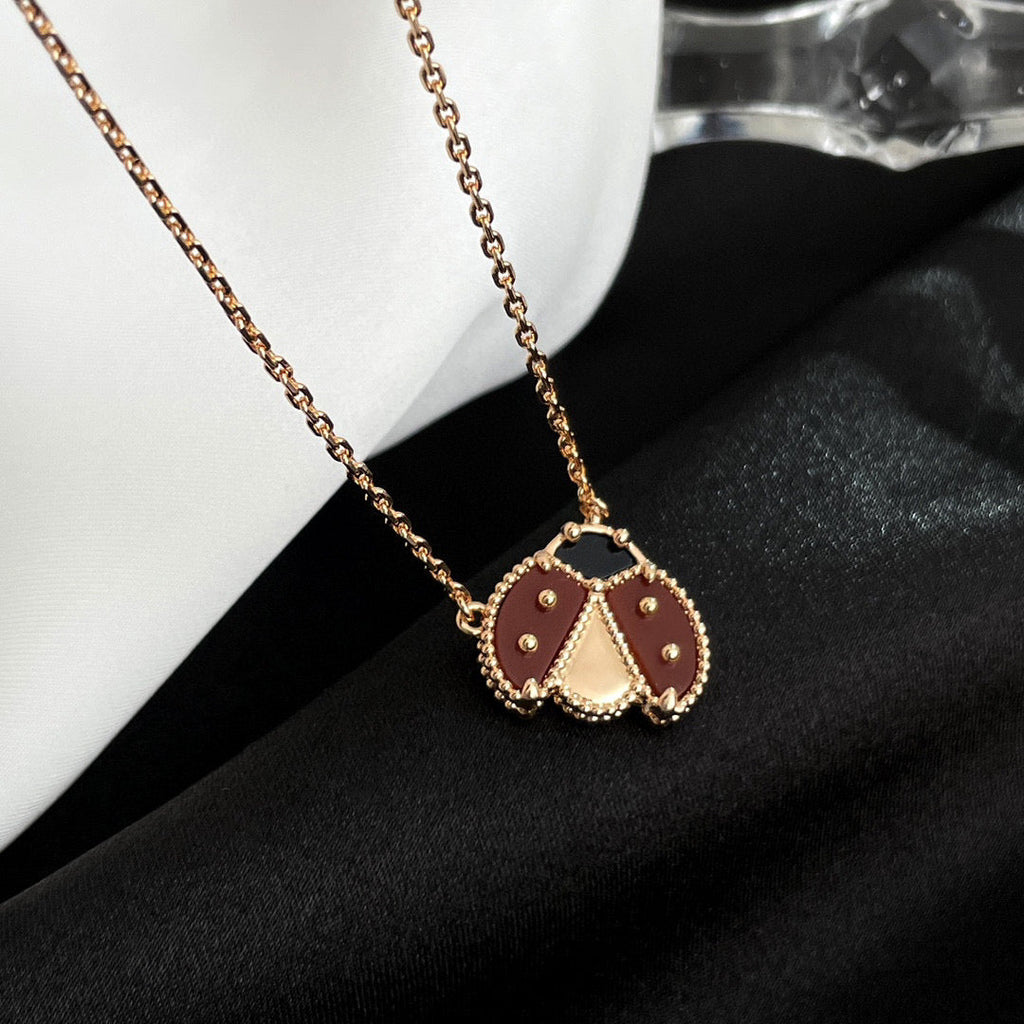 [Clover Jewelry]LUCKY  CARNELIANS LADYBUG NECKLACE