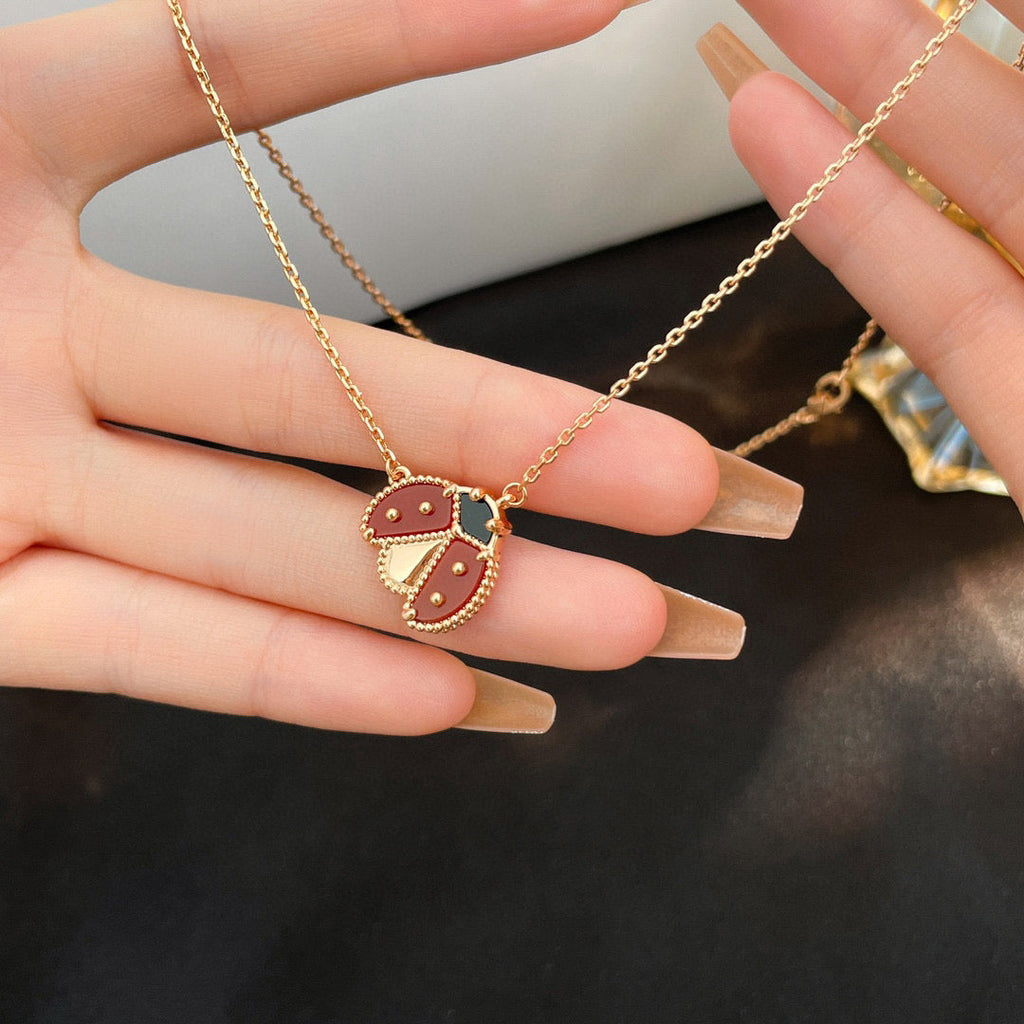 [Clover Jewelry]LUCKY  CARNELIANS LADYBUG NECKLACE