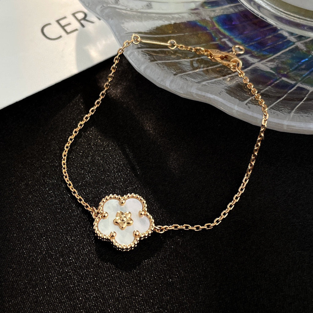 [Clover Schmuck]GLÜCKLICH WEISSE PERLMUTT PFLAUMENBLÜTE ARMBAND