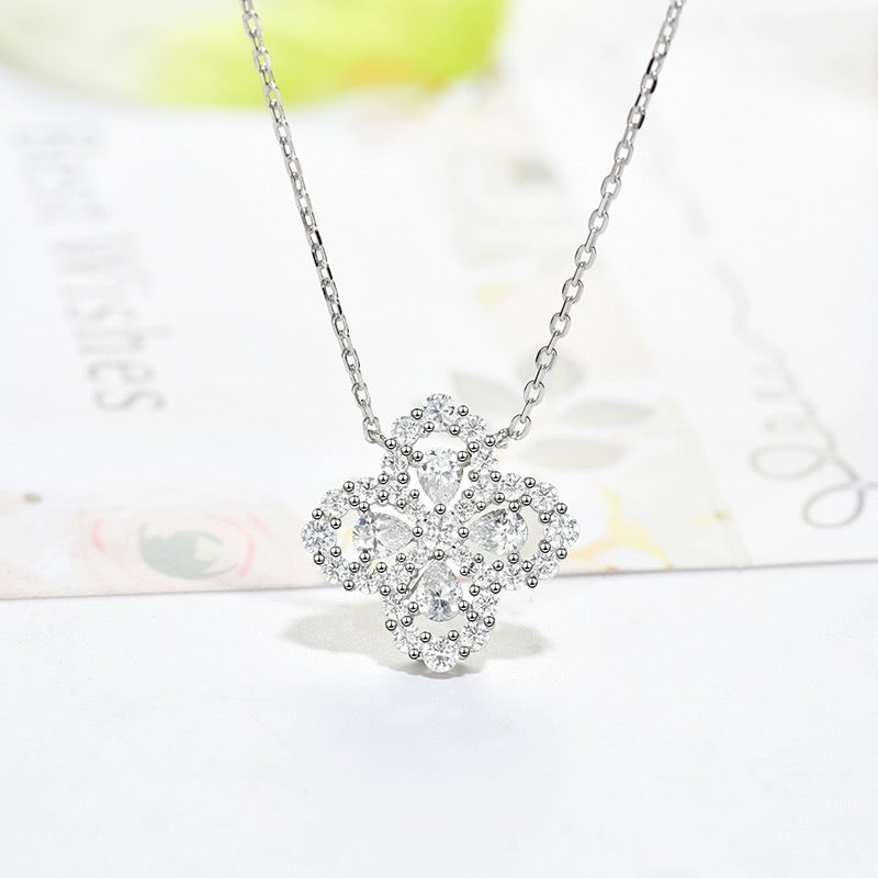 [Clover Jewelry]LOOP NECKLACE FULL MOTIF DIAMOND 16MM MEHRFARBIG