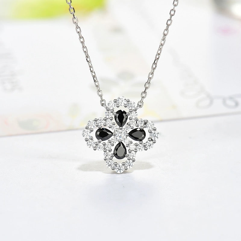 [Clover Jewelry]LOOP NECKLACE FULL MOTIF DIAMOND 16MM MEHRFARBIG