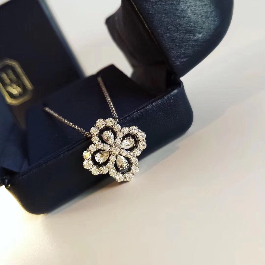 [Clover Jewelry]LOOP NECKLACE FULL MOTIF DIAMOND 16MM MEHRFARBIG