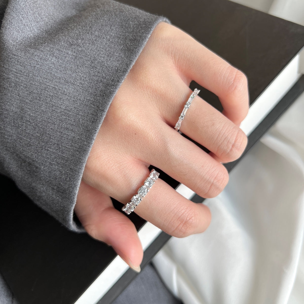 [Clover Jewelry]エタニティ ラウンドカット テニスリング