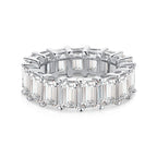 [Clover Jewelry]0.75 Karat Eleganter Tennisring mit Smaragdschliff
