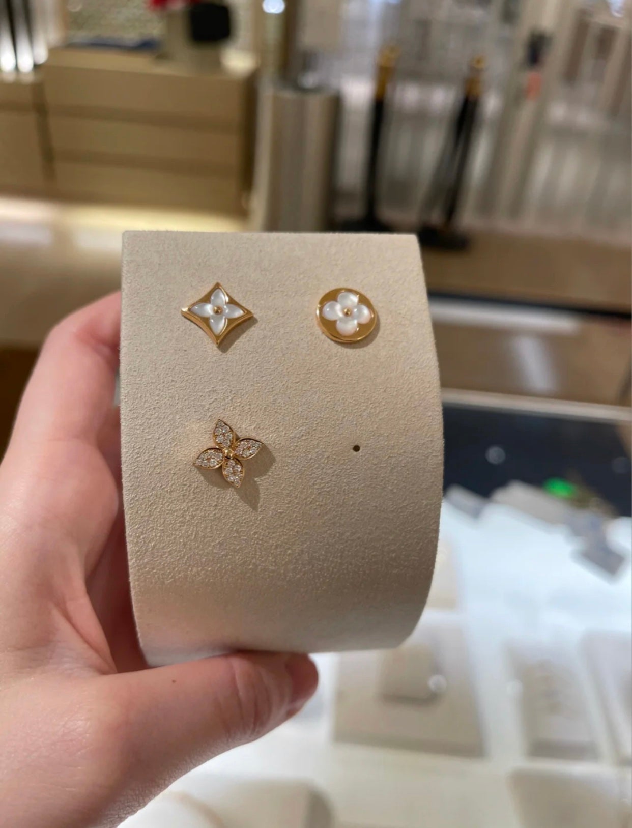 [Clover Jewelry]STAR BLOSSOM STUD EARRINGS PINK GOLD DIAMONDS