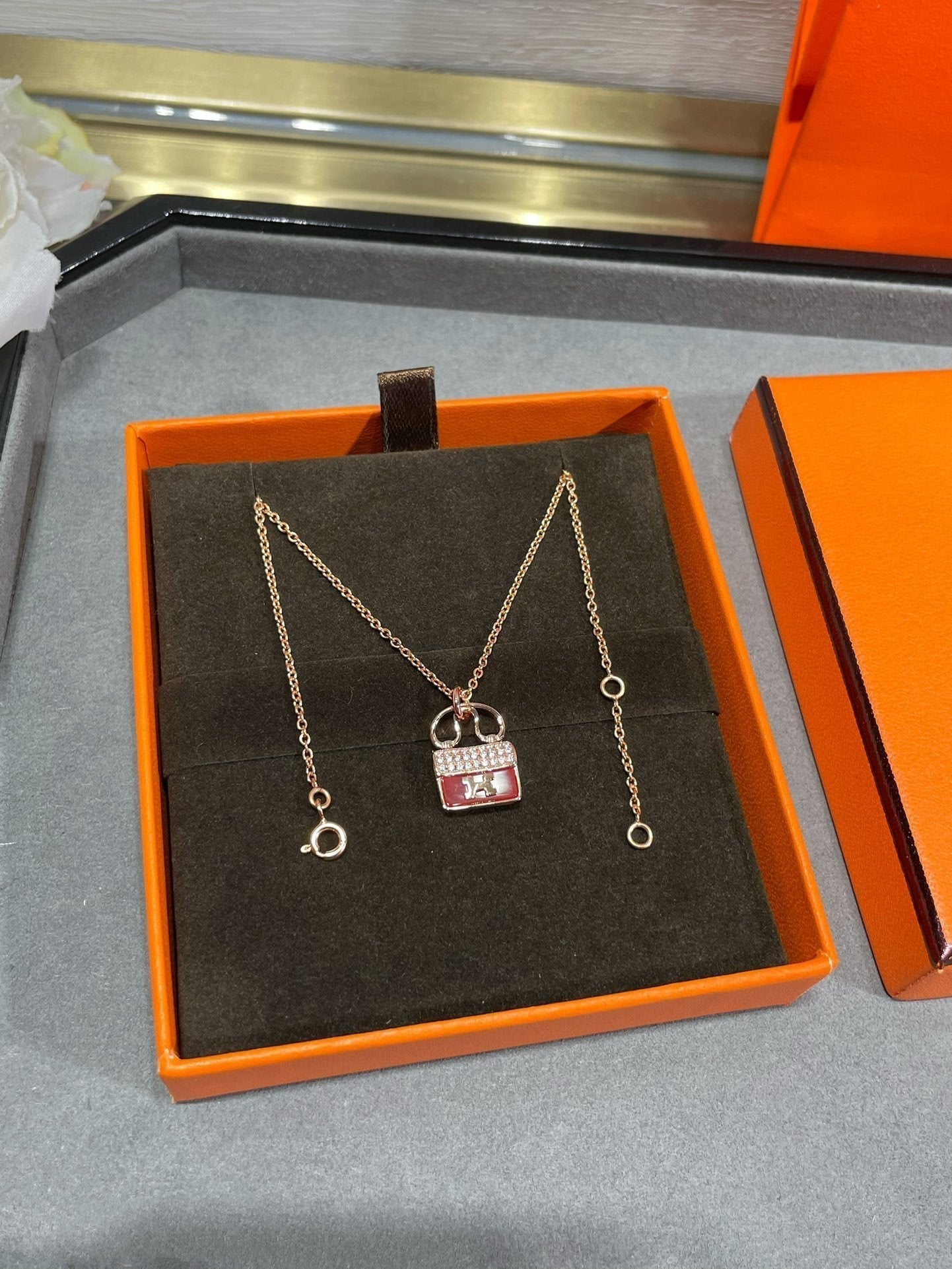 [Clover Jewelry]H CIRCE MOISSANITE PENDANT NECKLACE GOLD