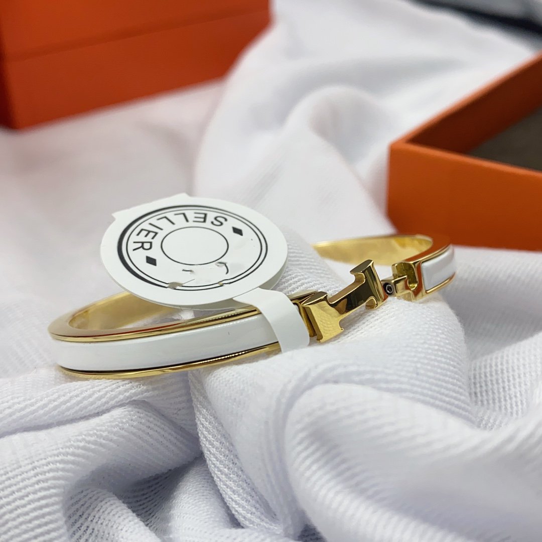 [Clover Jewelry]CLASSIC HM CLIC WHITE 8MM ENAMEL BRACELET