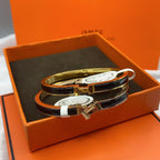 [Clover Jewelry]CLASSIC HM CLIC BLACK 8MM EMAIL ARMBAND