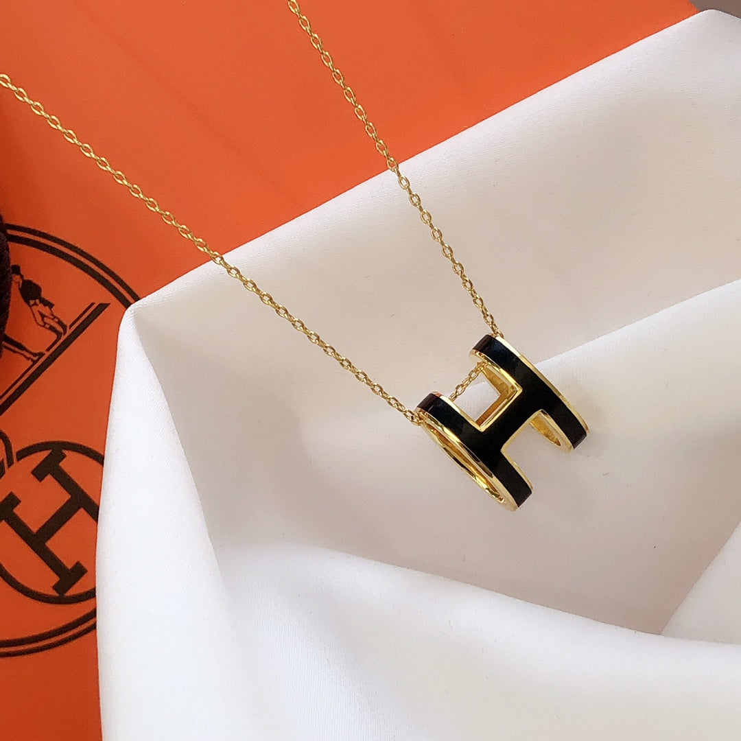 [Clover Jewelry]HM CLIC BLACK ENAMEL GOLD NECKLACE