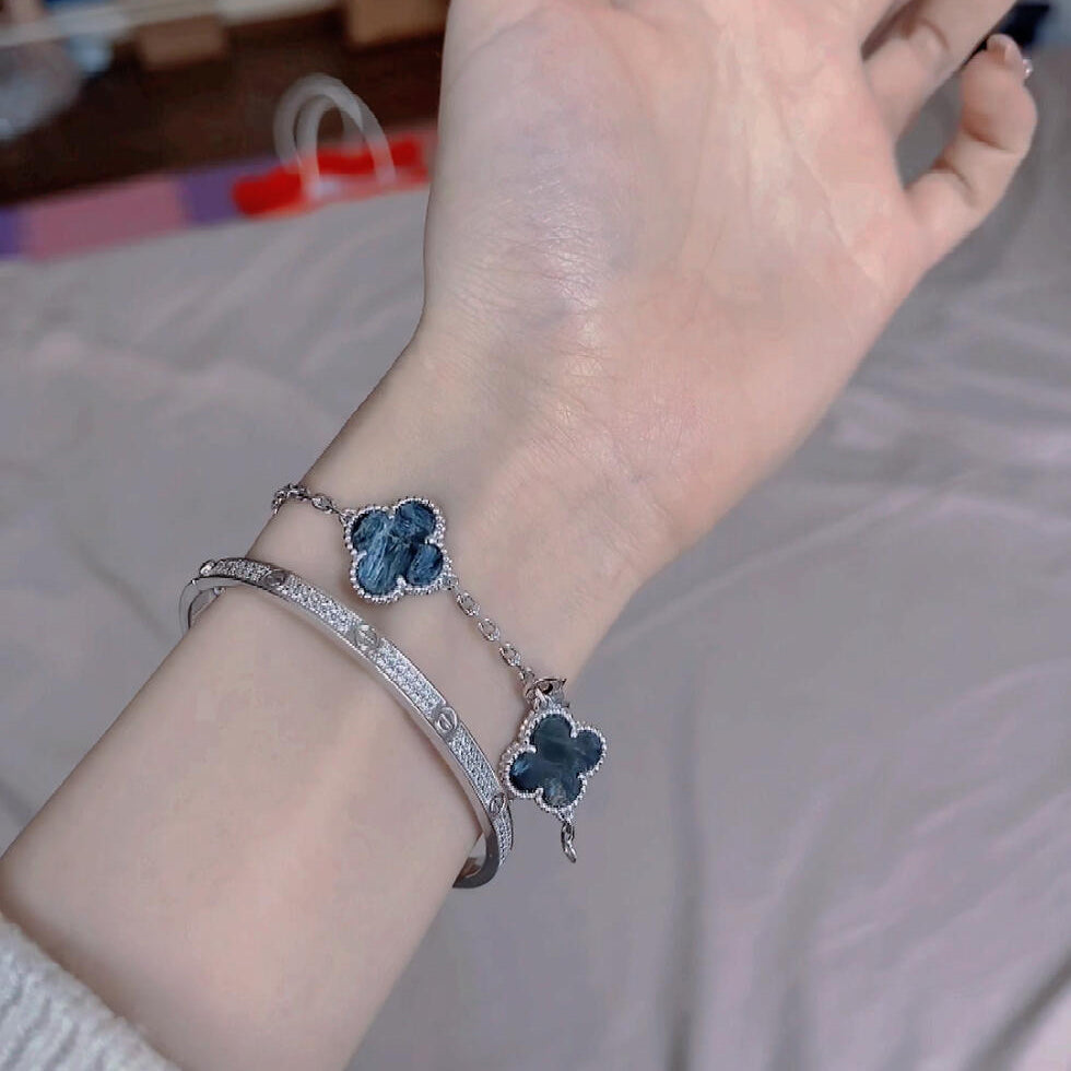 [Clover Jewelry]CLOVER 5 MOTIF PIETERSITE SILVER BRACELET
