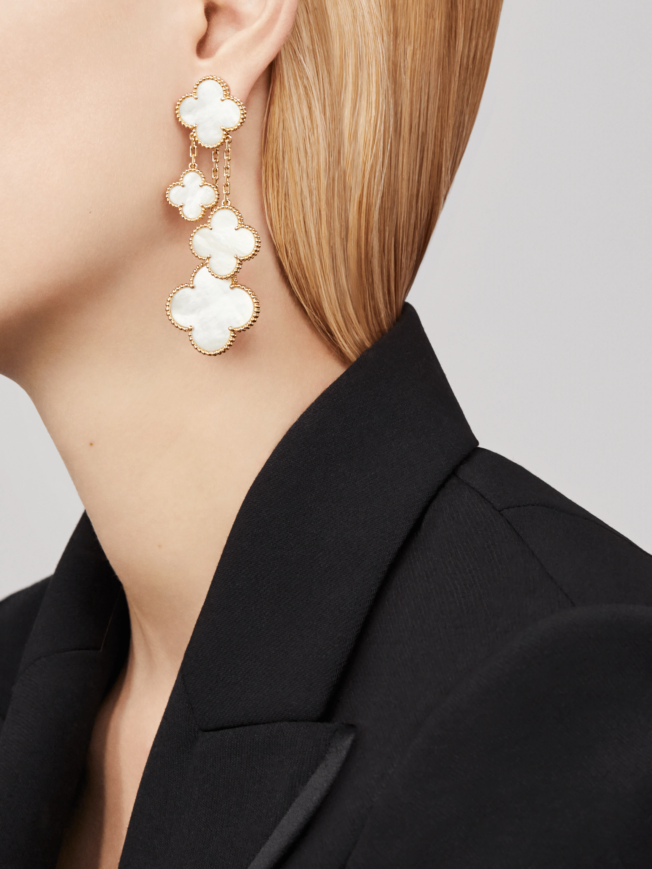 [Clover Jewelry]CLOVER EARRINGS WHITE MOP 4 MOTIFS GOLD