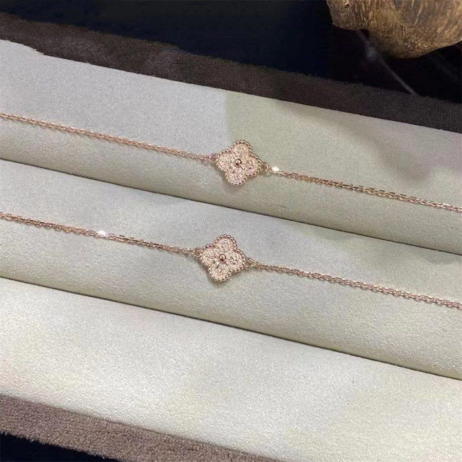 [Clover Jewelry]CLOVER SINGLE FLOWER BRACELET