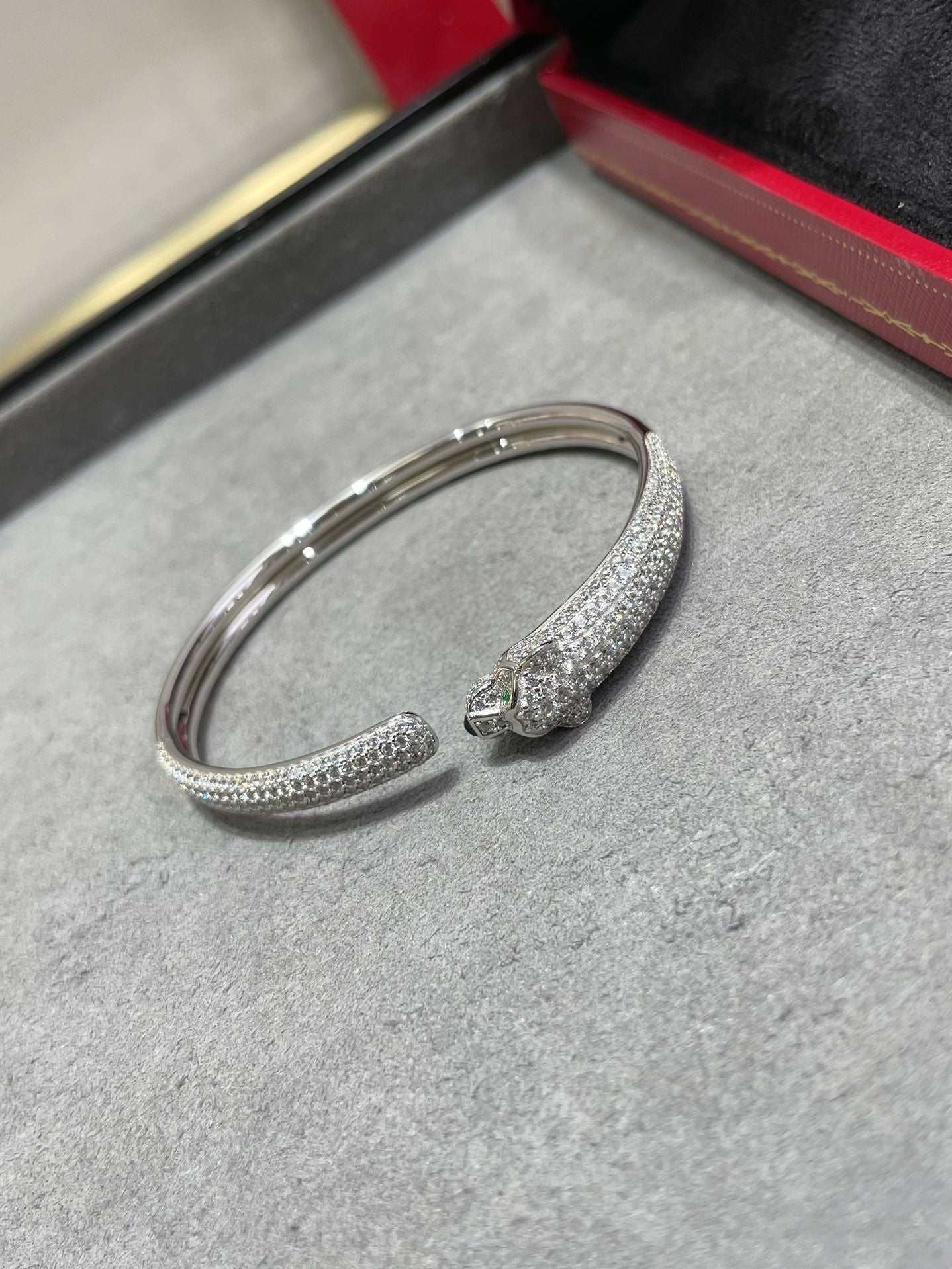 [Clover Jewelry]PANTHERE FULL DIAMOND OPEN BRACELET